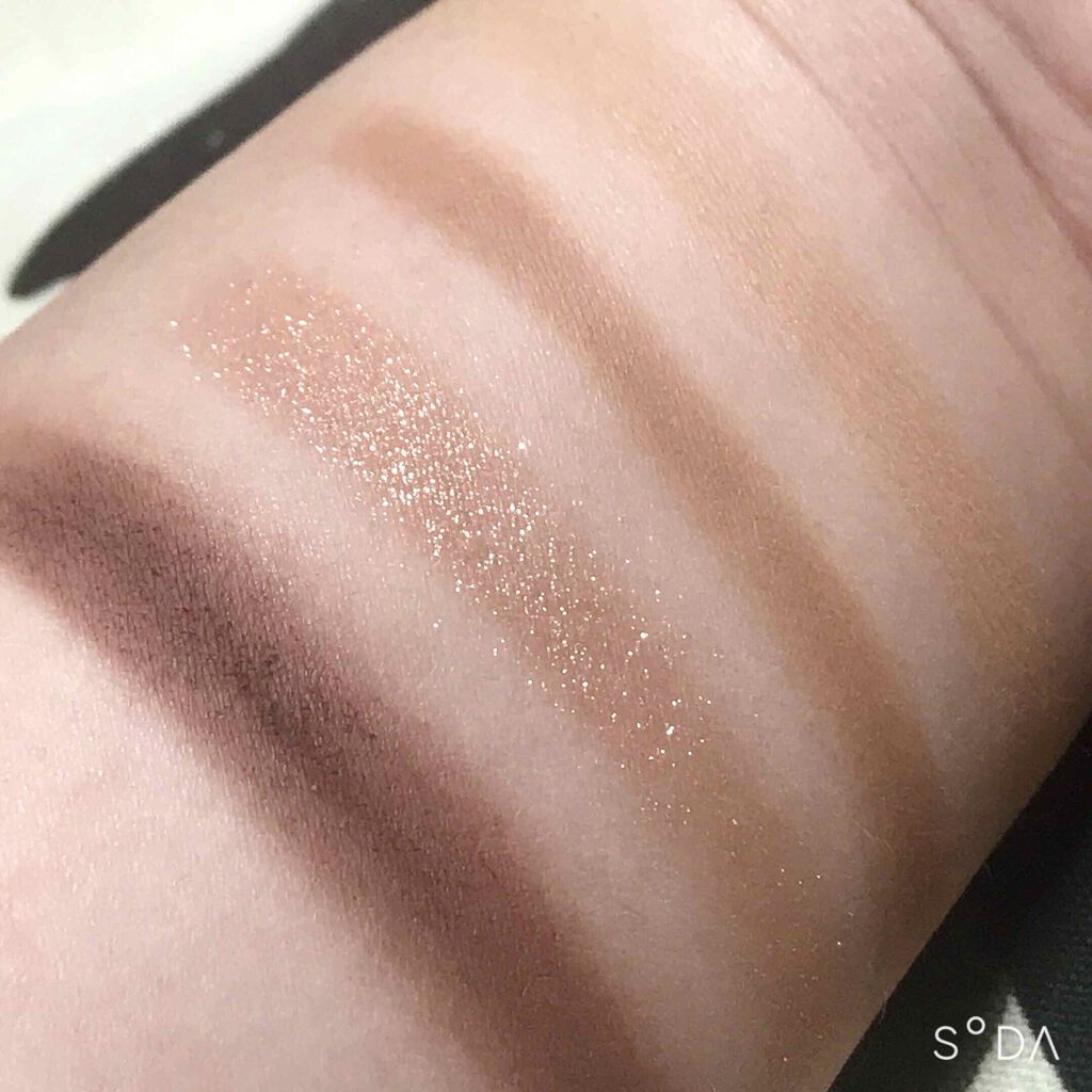 ベターザンアイズ/rom&nd/アイシャドウパレットを使ったクチコミ(3枚目)