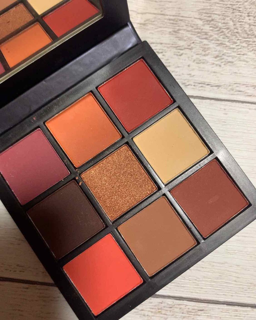 Obsessions Eyeshadow Palette/Huda Beauty/アイシャドウパレットを使ったクチコミ(2枚目)
