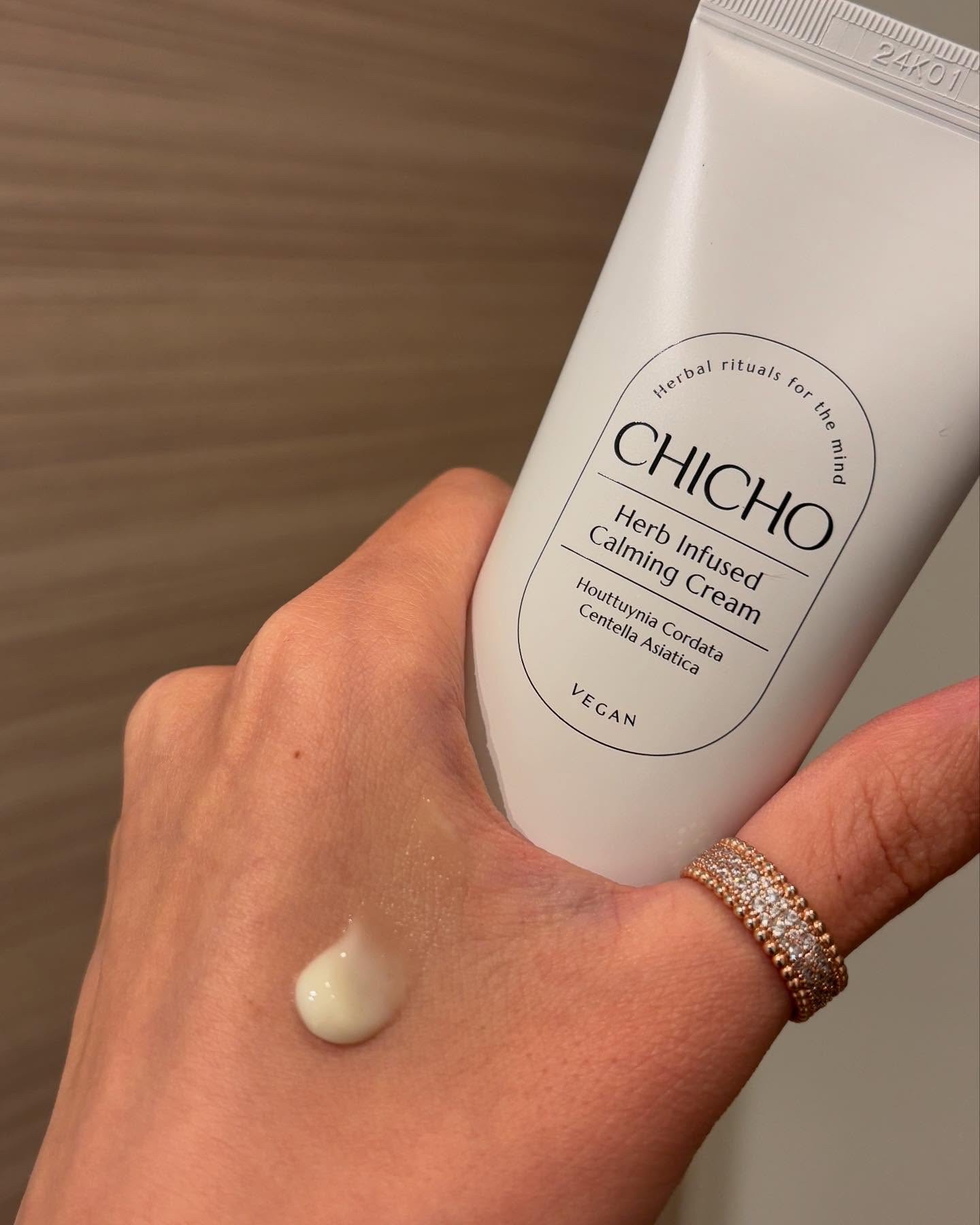 ハーブインフューズドカーミングクリーム/CHICHO/フェイスクリームを使ったクチコミ（3枚目）