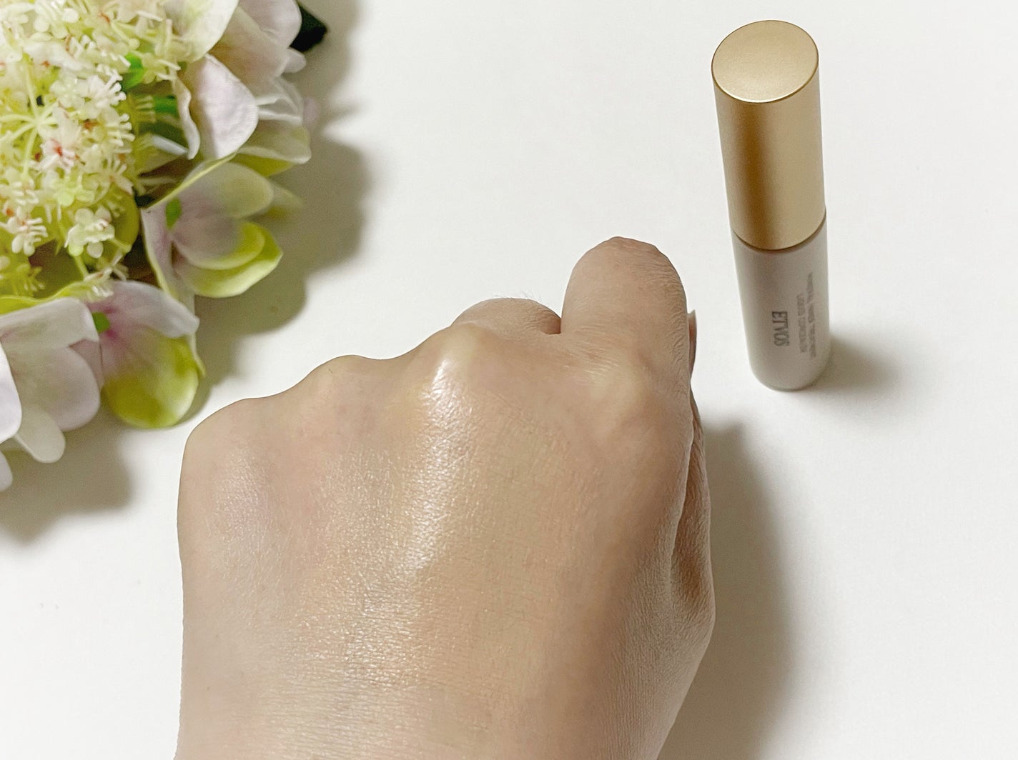 ミネラルインナートリートメントリキッドコンシーラー/エトヴォス/リキッドコンシーラーを使ったクチコミ(3枚目)