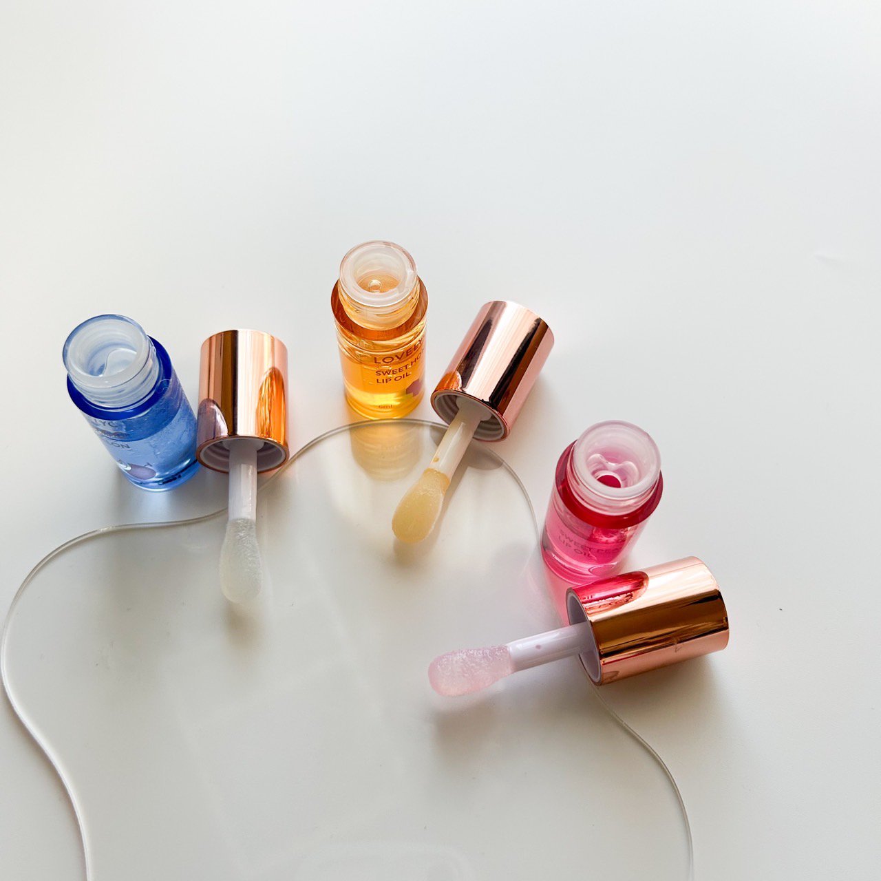 スイートリップオイル/LOVELYCC/リップオイルを使ったクチコミ（2枚目）