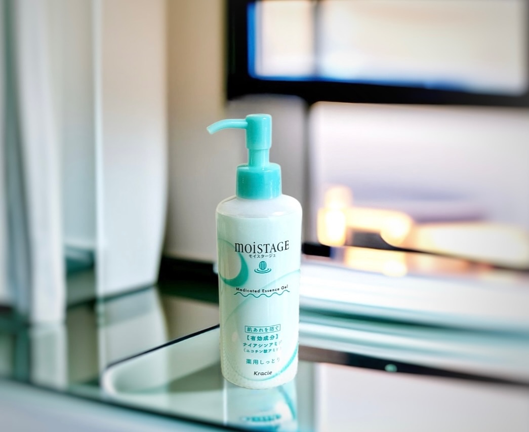 モイスタージュ　薬用エッセンスゲル（しっとり）  ［医薬部外品］/モイスタージュ/フェイスクリームを使ったクチコミ（1枚目）