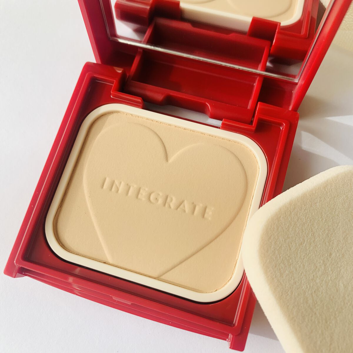 プロフィニッシュファンデーション コンパクトケース Ｒ/インテグレート/パウダーファンデーションを使ったクチコミ（3枚目）