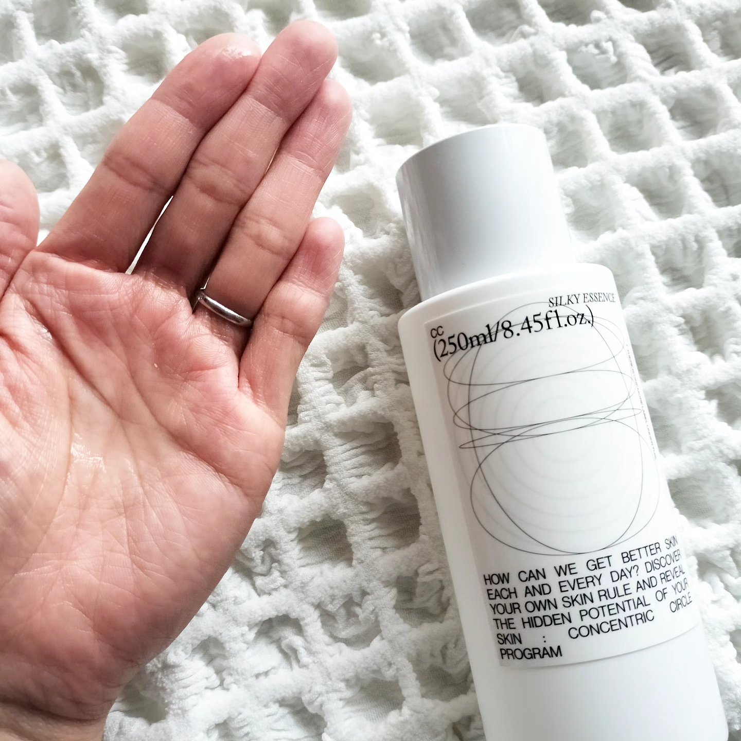 CCシルキーエッセンス/Shangpree/美容液を使ったクチコミ（2枚目）