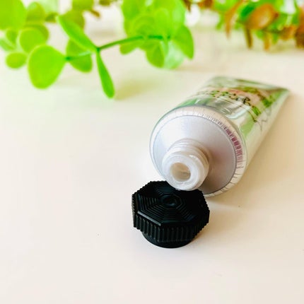 薬用足指さらさらクリーム/デオナチュレ/デオドラント・制汗剤を使ったクチコミ(3枚目)