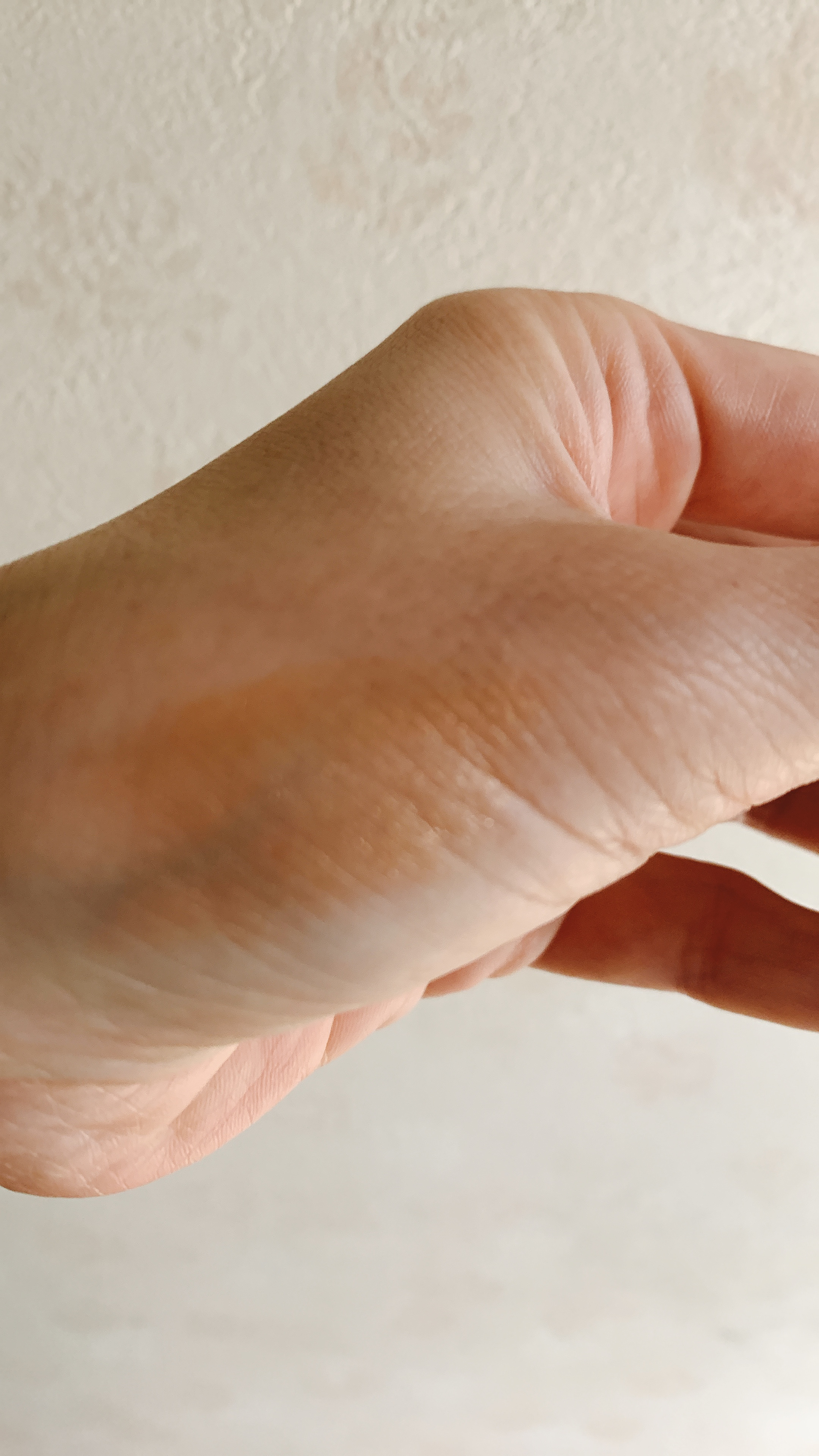 アイカラー　クリームタイプ/無印良品/ジェル・クリームアイシャドウを使ったクチコミ（2枚目）