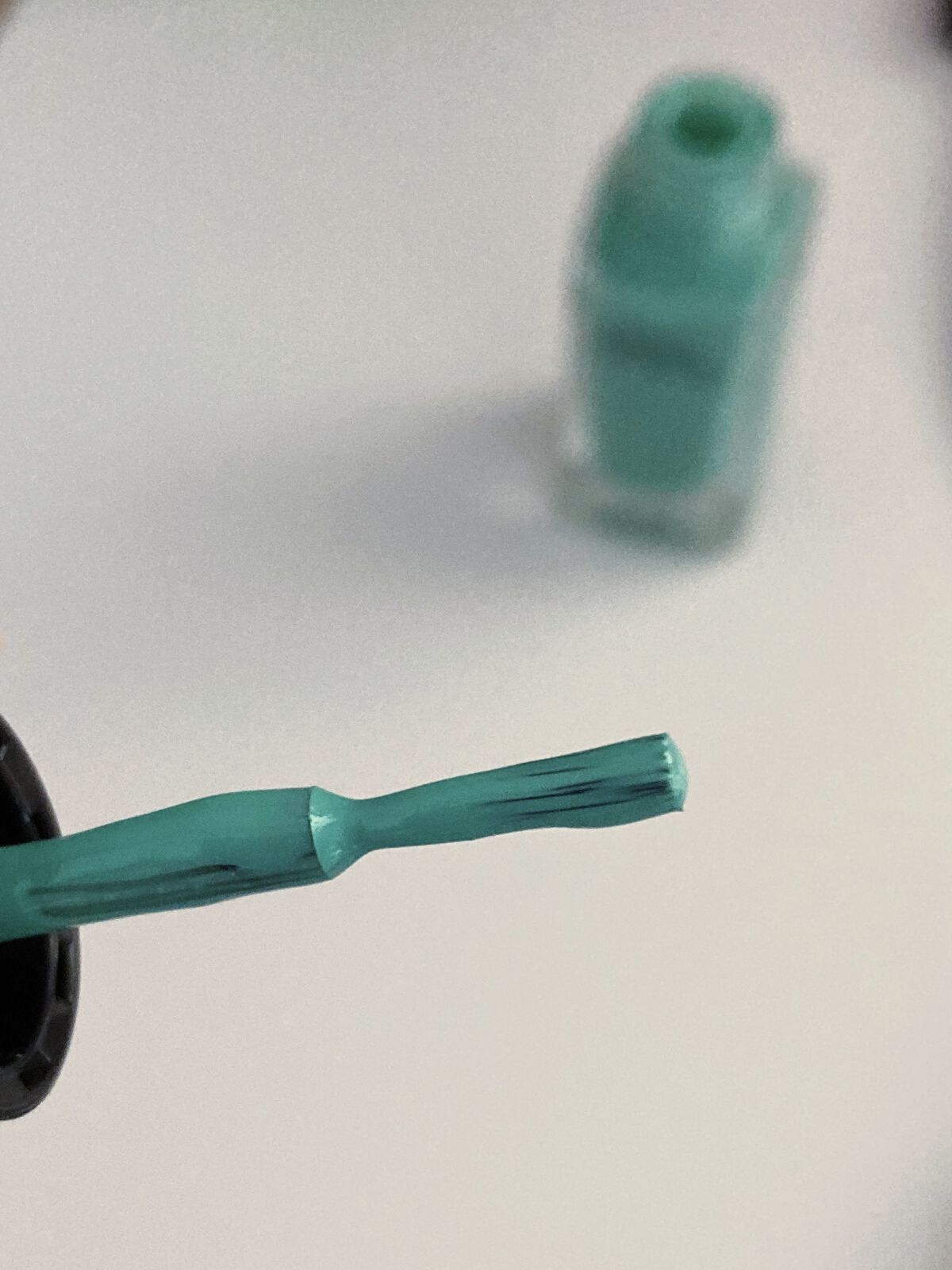 ネイルホリック Soft Neon color GR719/ネイルホリック/マニキュアを使ったクチコミ（3枚目）