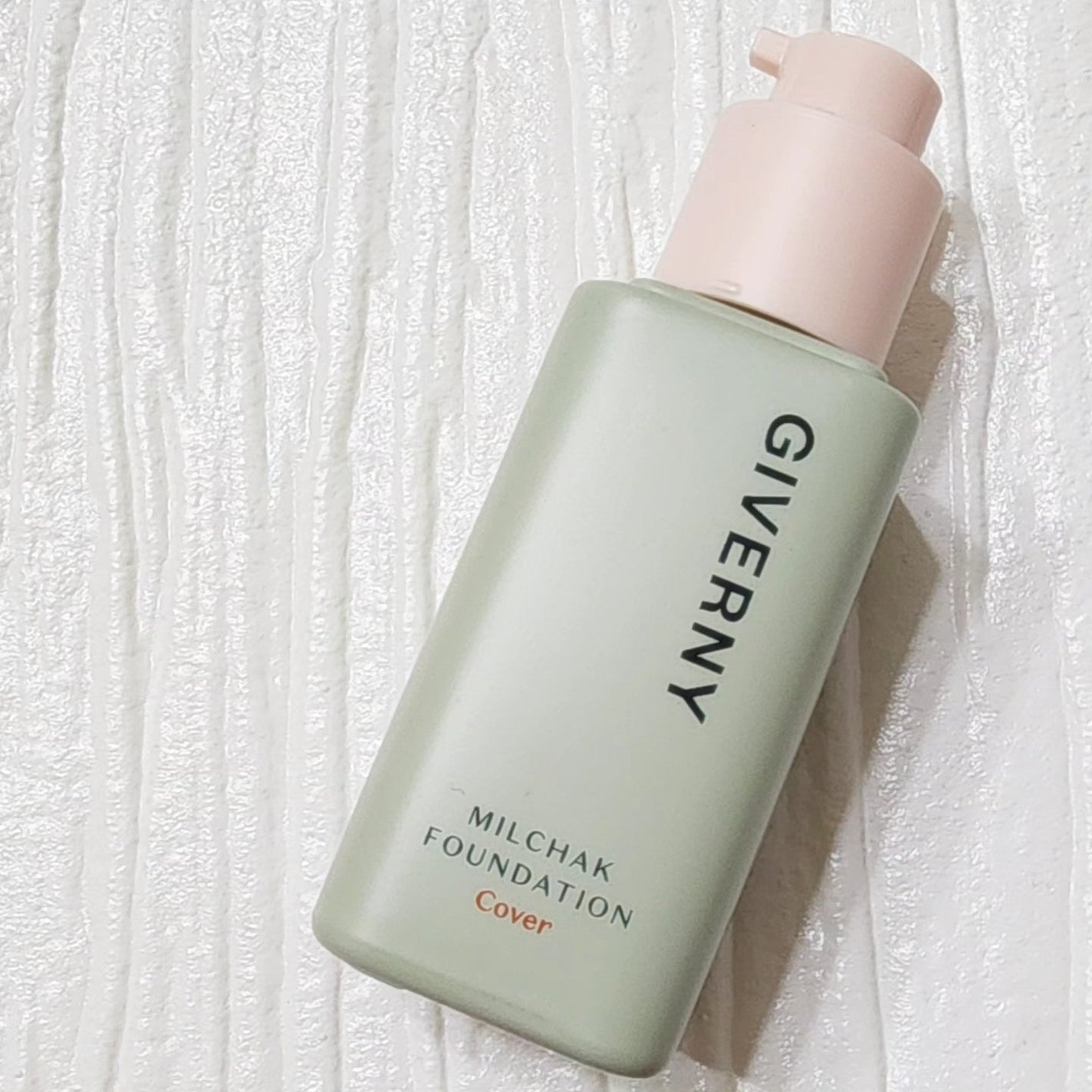 ジヴェルニー 密着カバーファンデーション/GIVERNY/リキッドファンデーションを使ったクチコミ(2枚目)