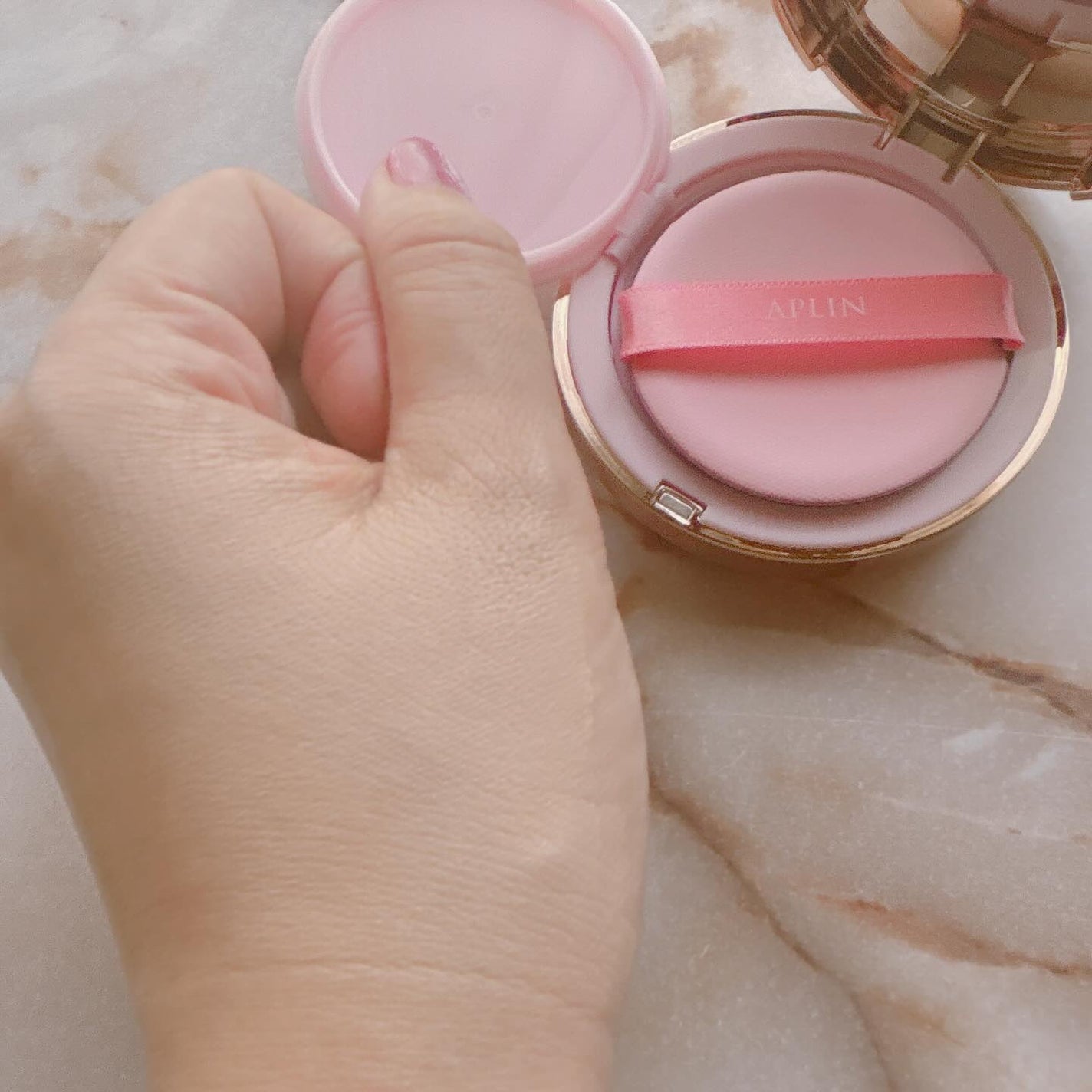 ピンクティーツリーカバークッション/APLIN/クッションファンデーションを使ったクチコミ(4枚目)