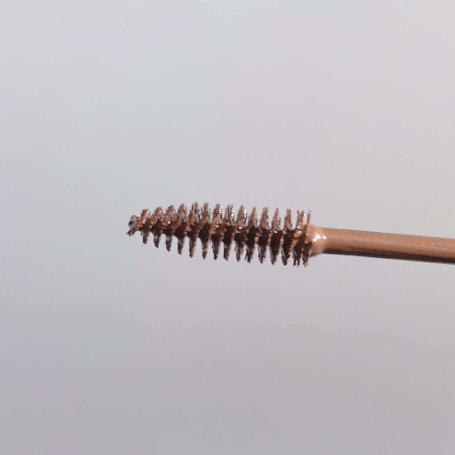 カラーリングアイブロウ マイクロ 06 ピンクブラウン/ヘビーローテーション/眉マスカラを使ったクチコミ（2枚目）