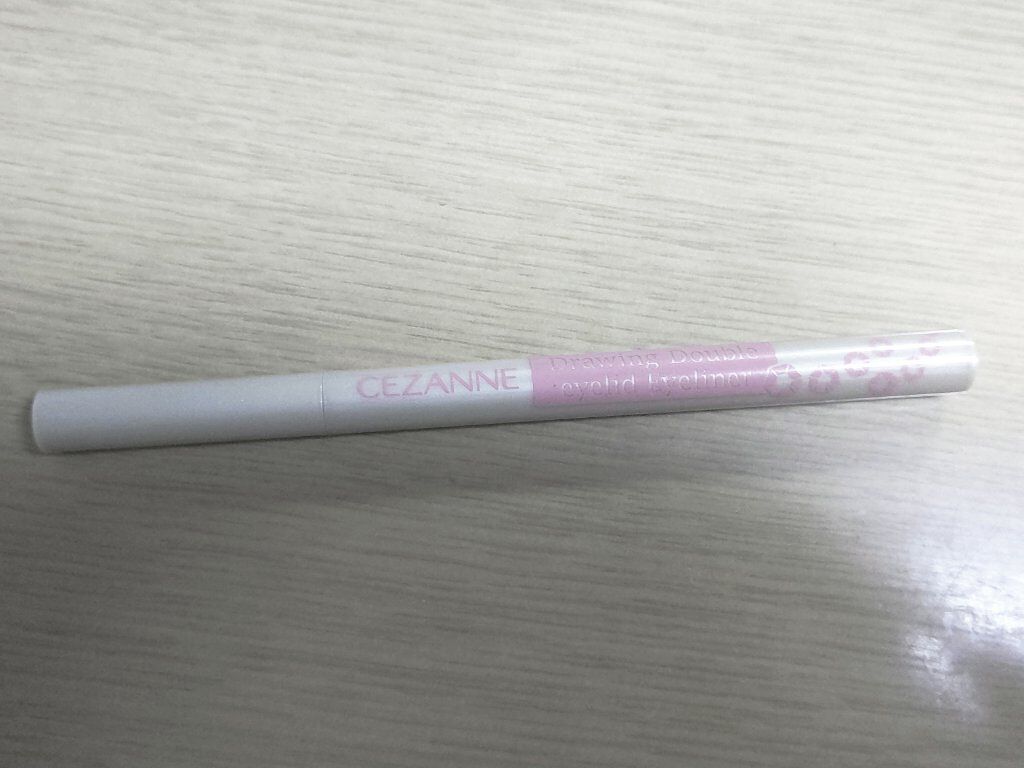 描くふたえアイライナー/CEZANNE/リキッドアイライナーを使ったクチコミ（1枚目）