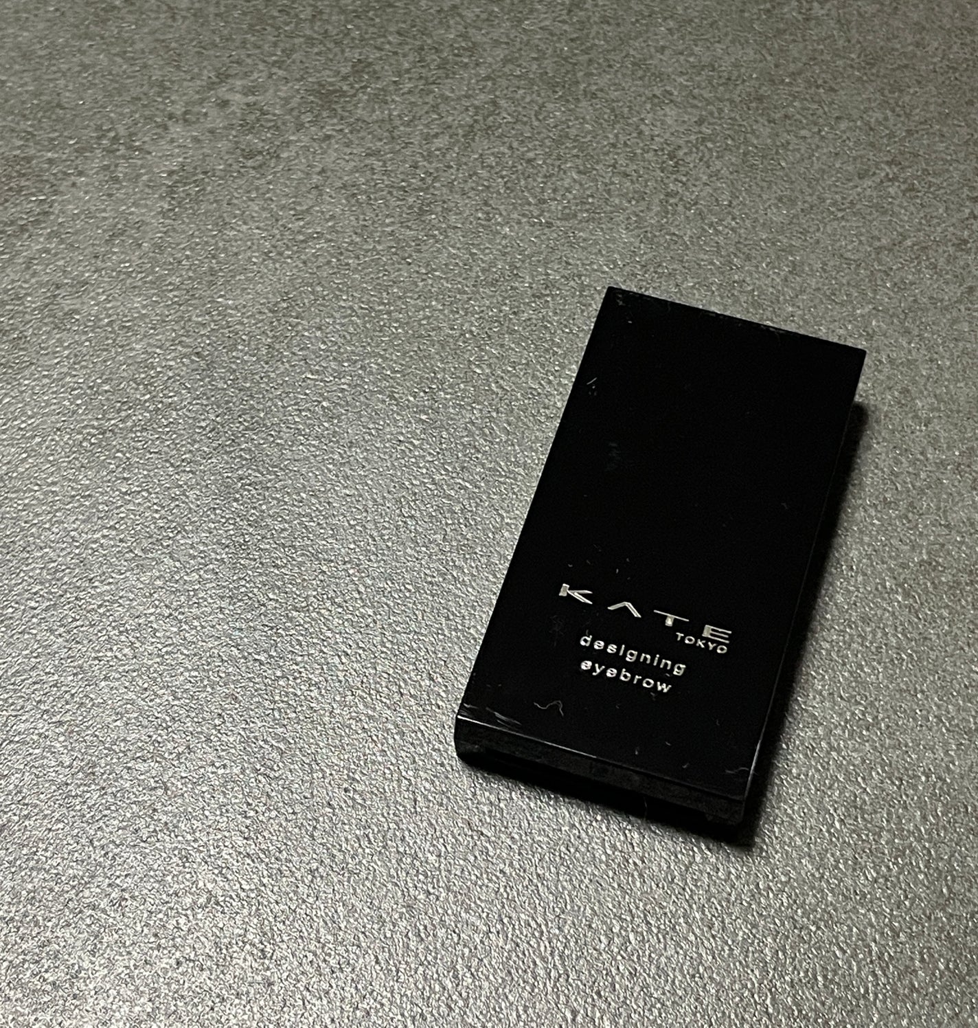 ケイト デザイニングアイブロウ3D/KATE/パウダーアイブロウを使ったクチコミ(2枚目)