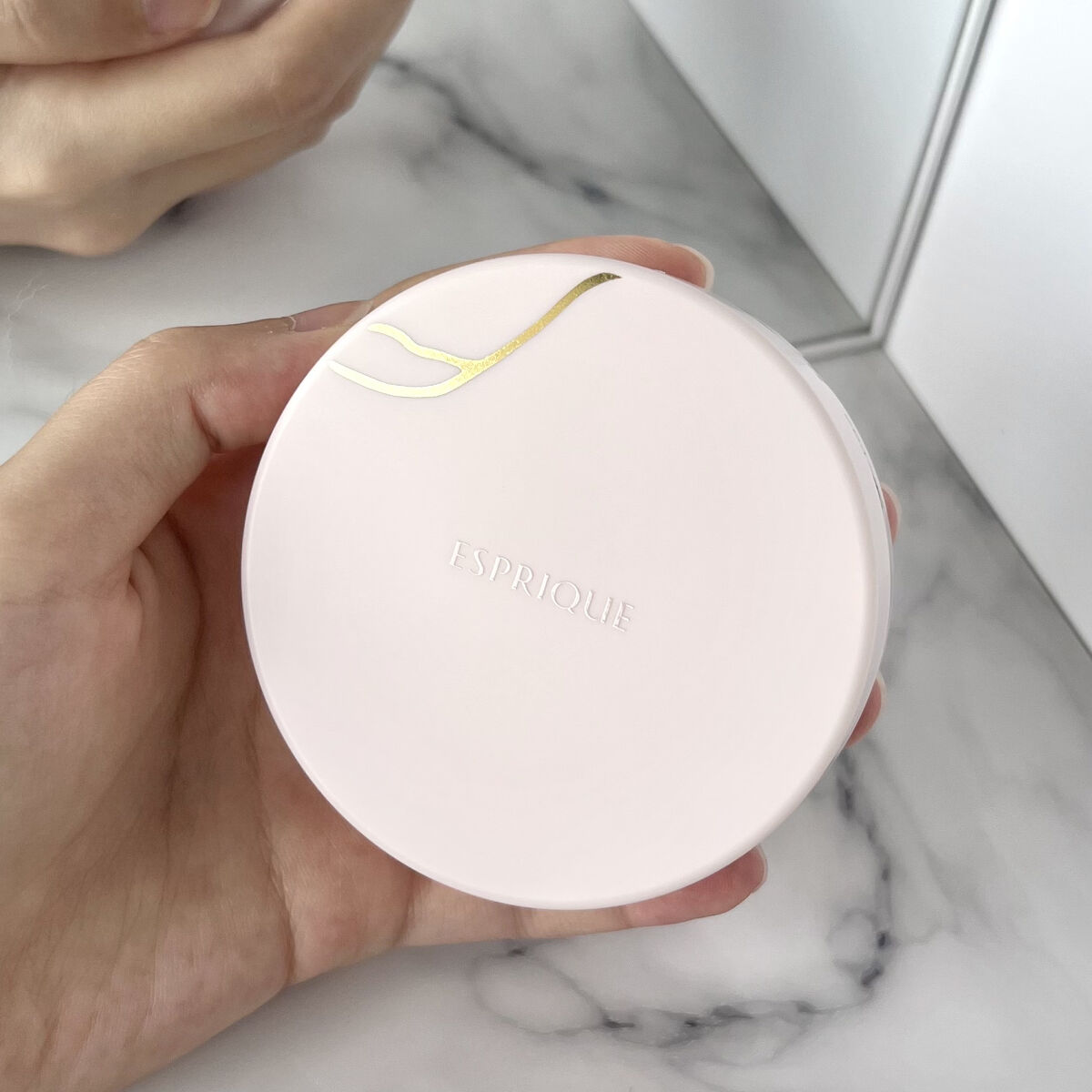 アクアリースキンウェア/ESPRIQUE/クッションファンデーションを使ったクチコミ（2枚目）