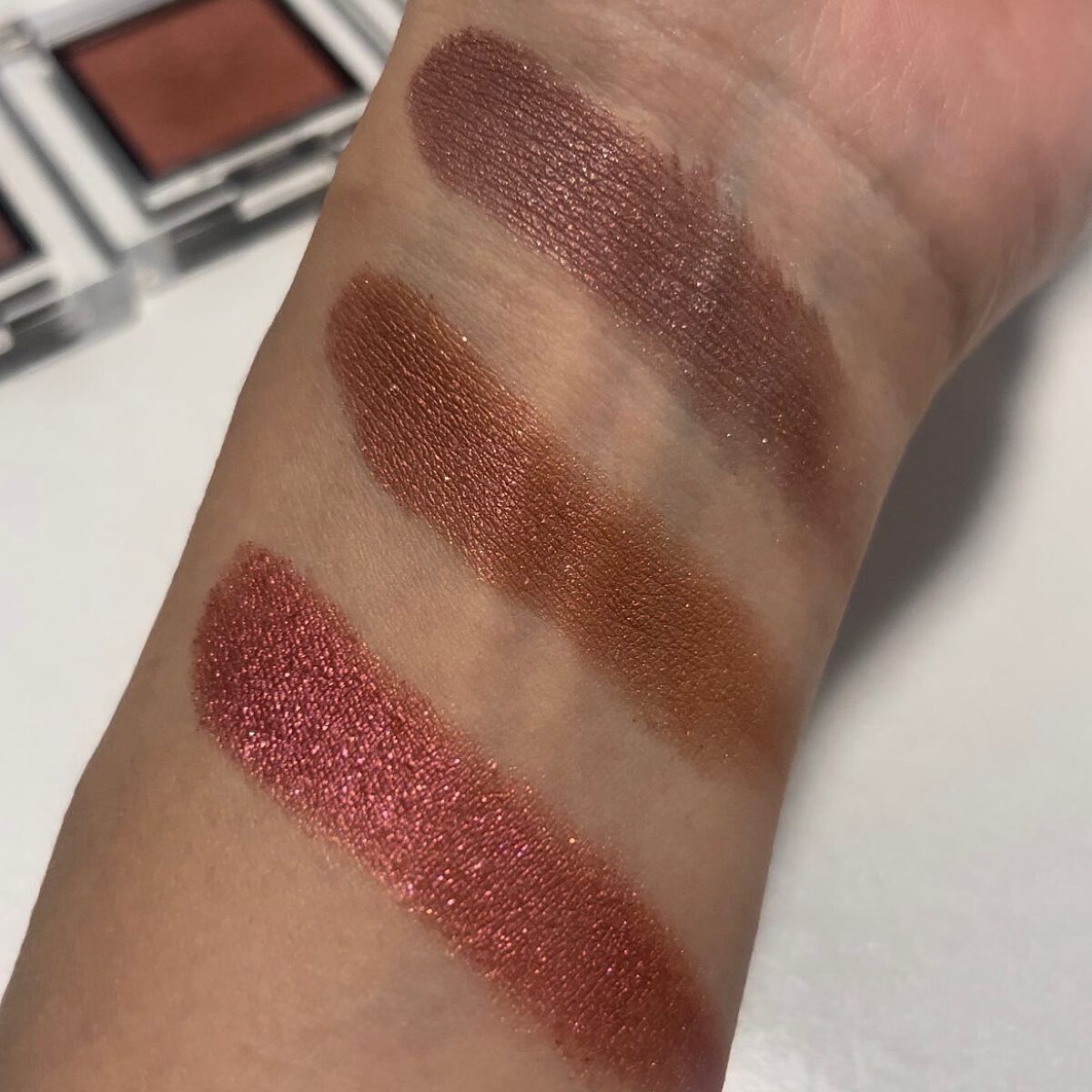 アディクション ザ アイシャドウ スパークル/ADDICTION/単色アイシャドウを使ったクチコミ(5枚目)