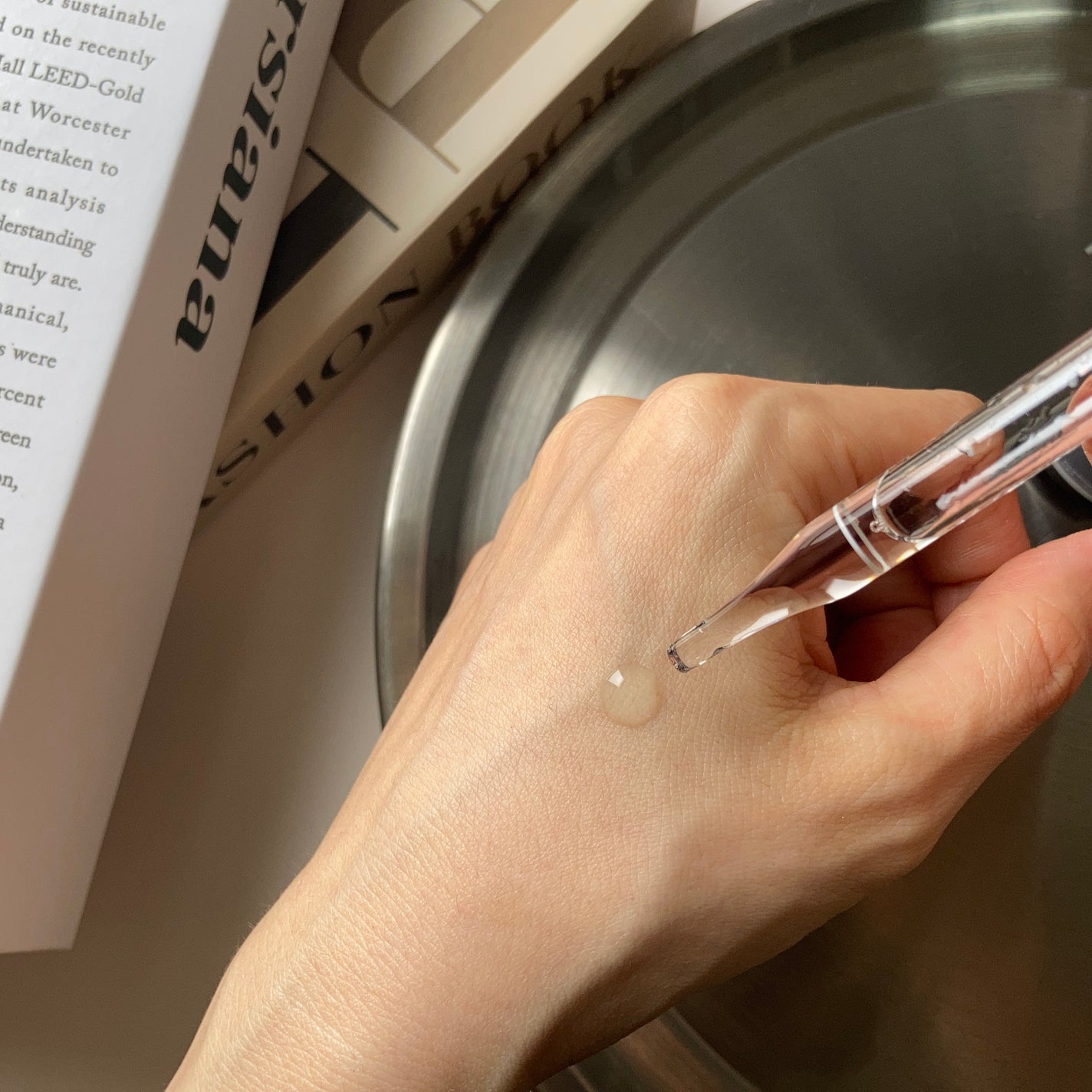 ヒト幹細胞培養エキス原液 LP/fracora/美容液を使ったクチコミ(3枚目)