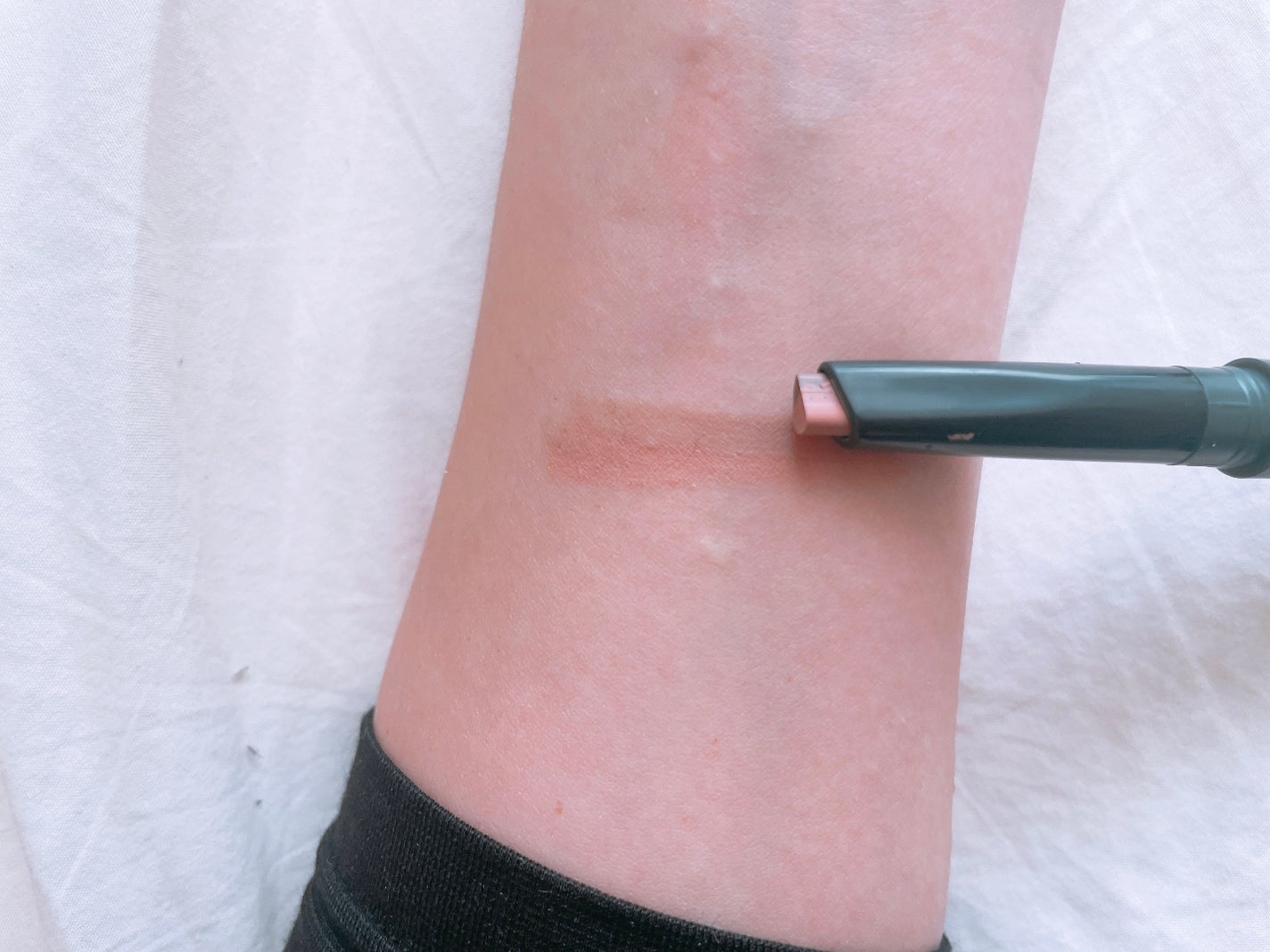 ツートンカラーアイブロウペンシル/GENE TOKYO/アイブロウペンシルを使ったクチコミ(4枚目)