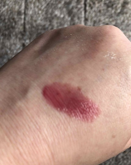 ルージュ ヴォリュプテ シャイン/YVES SAINT LAURENT BEAUTE/口紅を使ったクチコミ(2枚目)