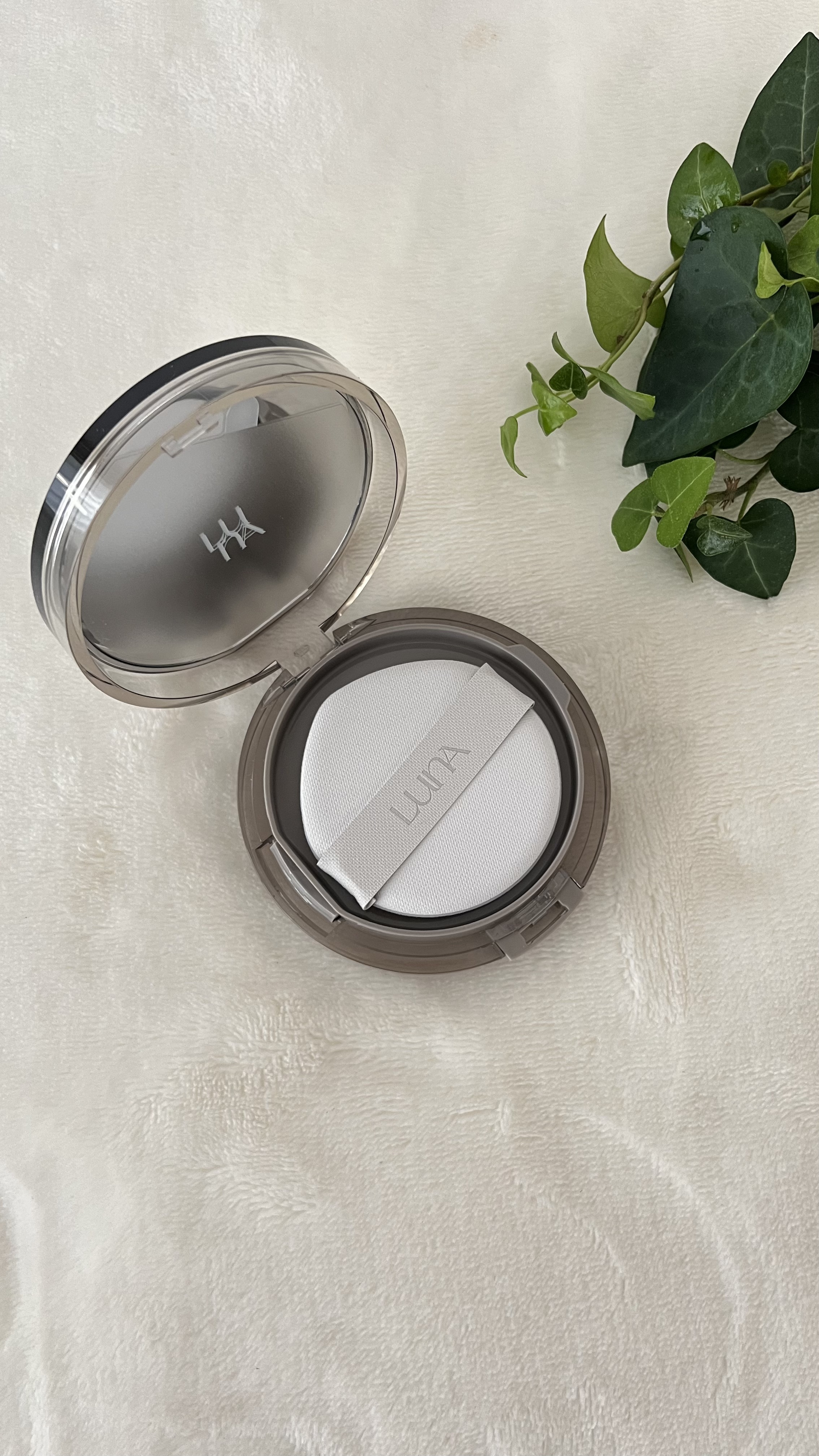 ブラーカバークッション/LUNA/クッションファンデーションを使ったクチコミ（2枚目）