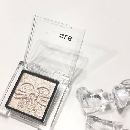 Galaxy Shadow(ギャラクシーシャドウ)/LB/単色アイシャドウを使ったクチコミ(2枚目)