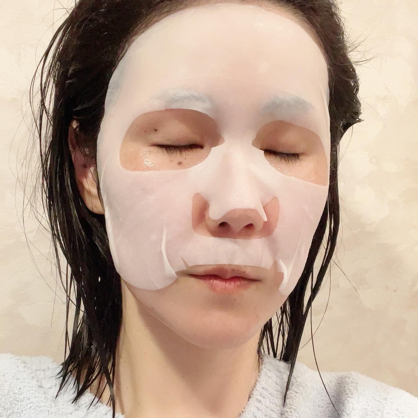 9番 NMNバイオリフトラッピングマスク/numbuzin/シートマスク・パックを使ったクチコミ(4枚目)