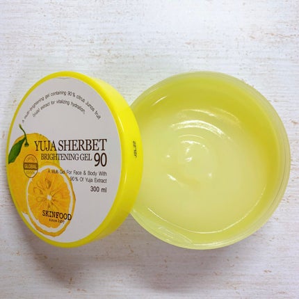 ゆず シャーベット ブライトニングジェル 90/SKINFOOD/ボディローションを使ったクチコミ(2枚目)