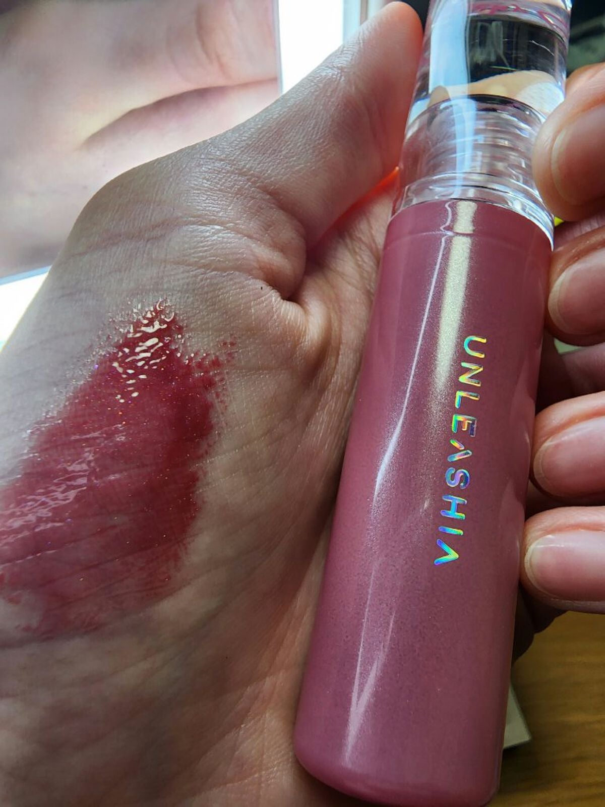 ノンスティッキーダズルティント/unleashia/リップティントを使ったクチコミ(2枚目)