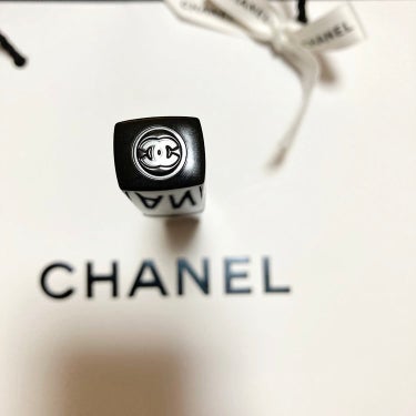 CHANEL ボーテ デ シルのクチコミ「シャネルのコスメをいろいろ試しており、マスカラ下地も購入してみました。

《商品の特徵》
初め.....」（2枚目）