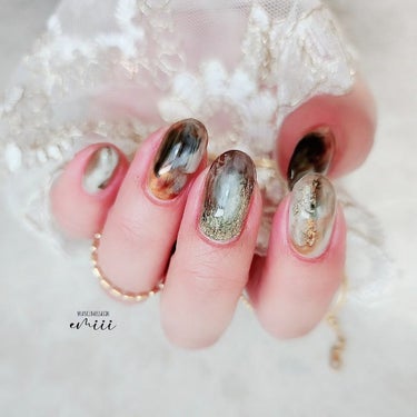 e_nails//フォロバ◎//ネイルとコスメ好きママ on LIPS 「個性派ニュアンスネイル𓂃٭ジェル&インクでニュアンスネイルして..」（3枚目）