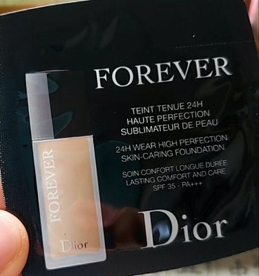 【旧】ディオールスキン フォーエヴァー フルイド グロウ/Dior/リキッドファンデーションを使ったクチコミ（3枚目）