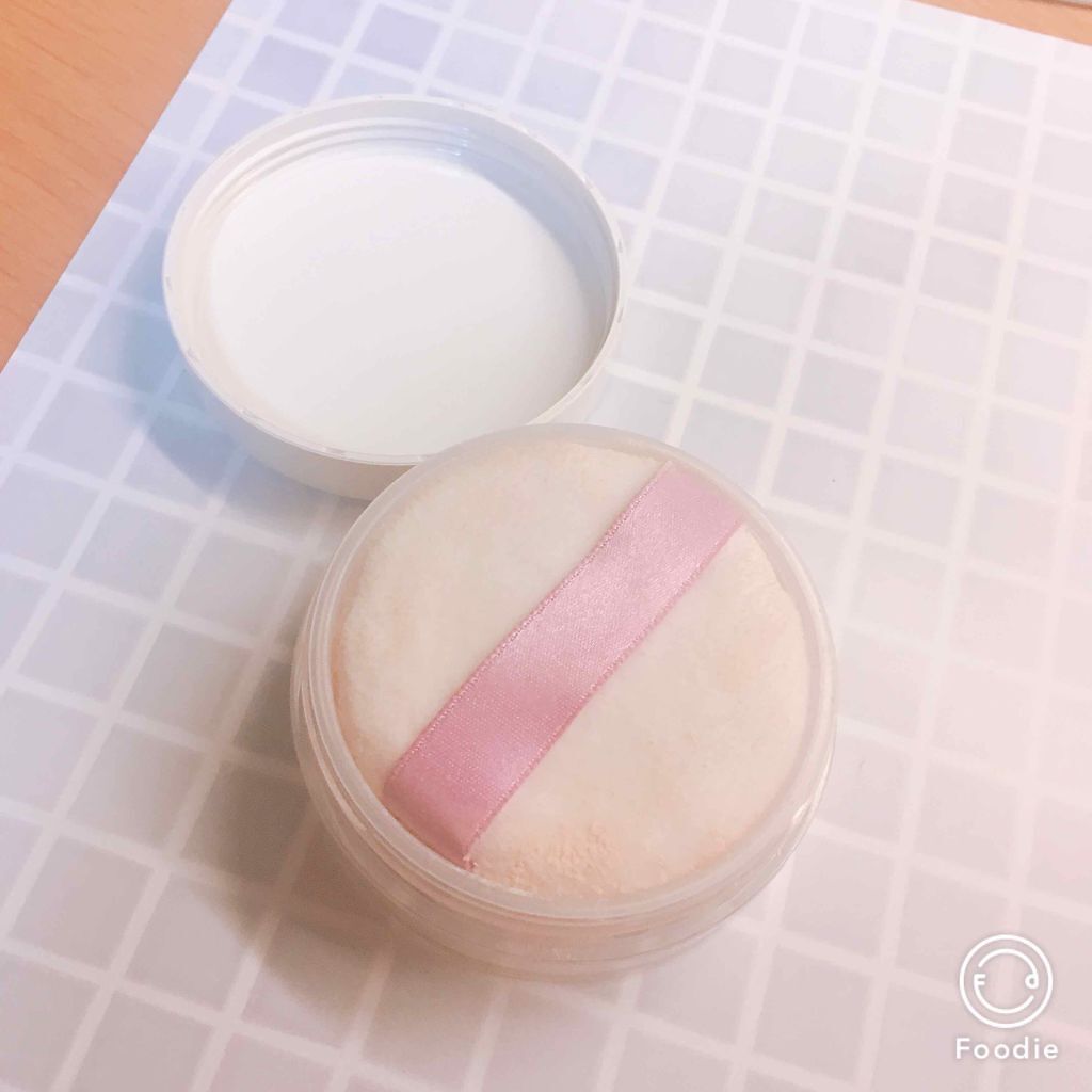 ホワイトピュアパウダー＜シャイニー＞/CandyDoll/ルースパウダーを使ったクチコミ（2枚目）