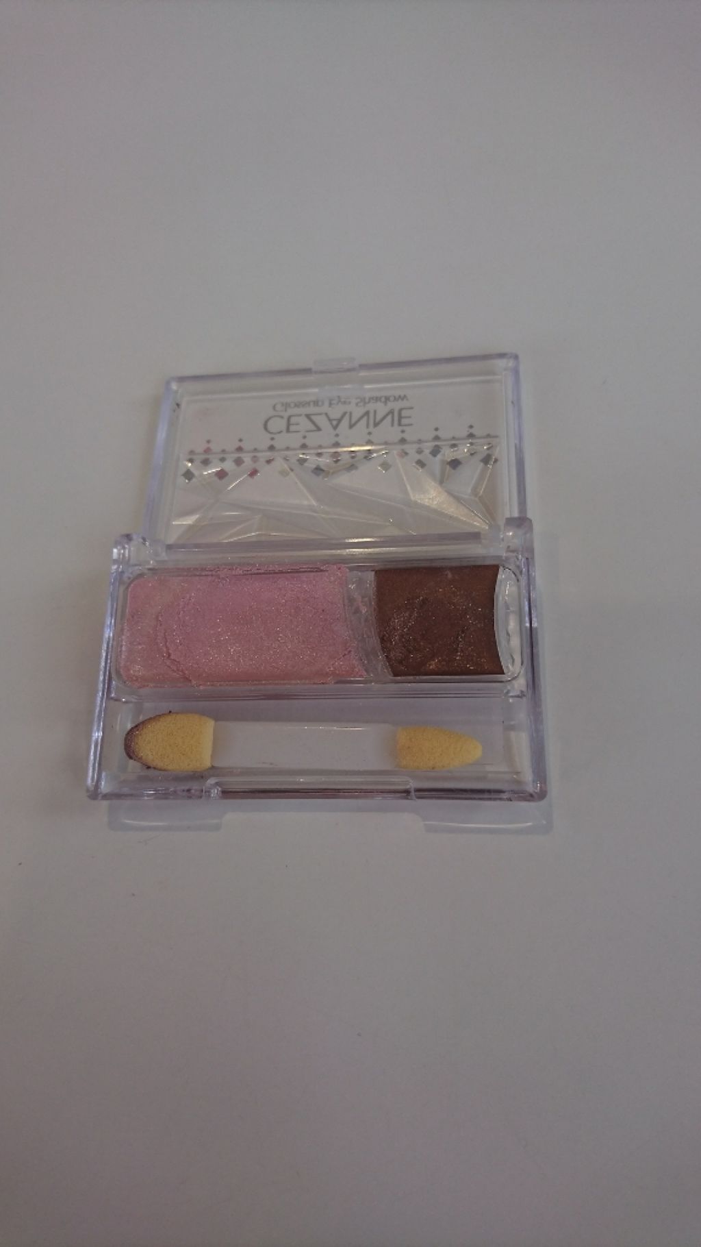 グロスアップアイシャドウ/CEZANNE/アイシャドウパレットを使ったクチコミ(1枚目)