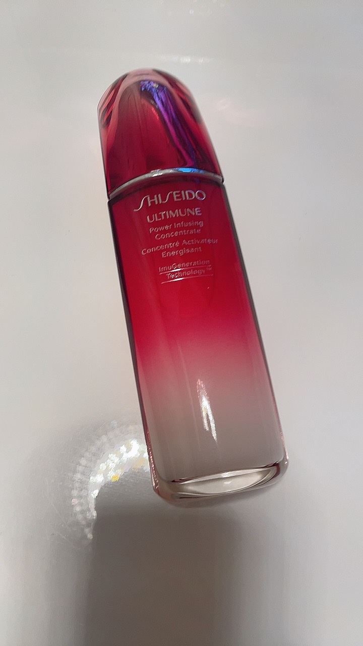アルティミューン™ パワライジング コンセントレート Ⅲ リミテッドエディション(新年を祝う限定パッケージ) 75mL/SHISEIDO/美容液を使ったクチコミ（2枚目）
