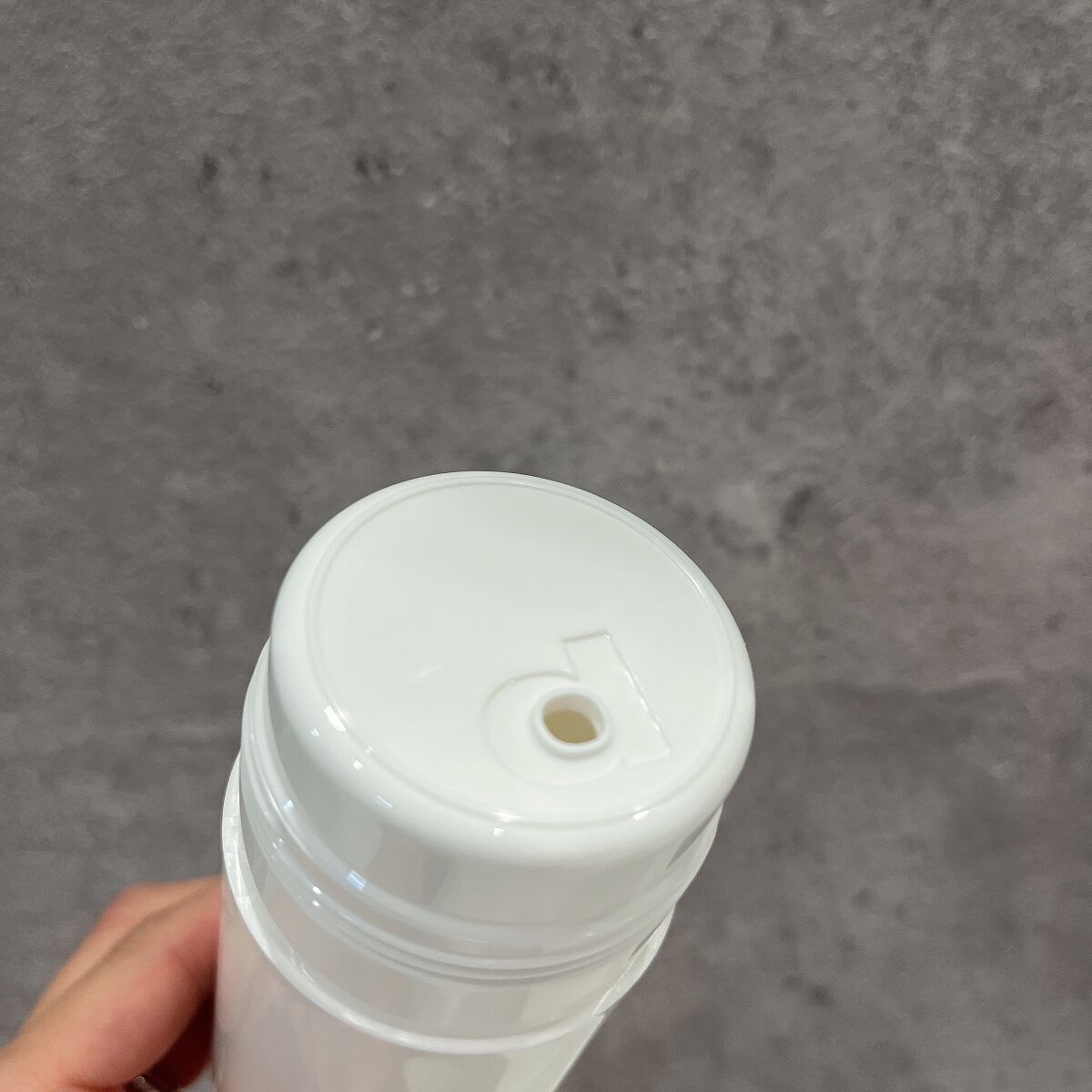 デイリーマイクロフォリエント 74g/ダーマロジカ/洗顔パウダーを使ったクチコミ（2枚目）