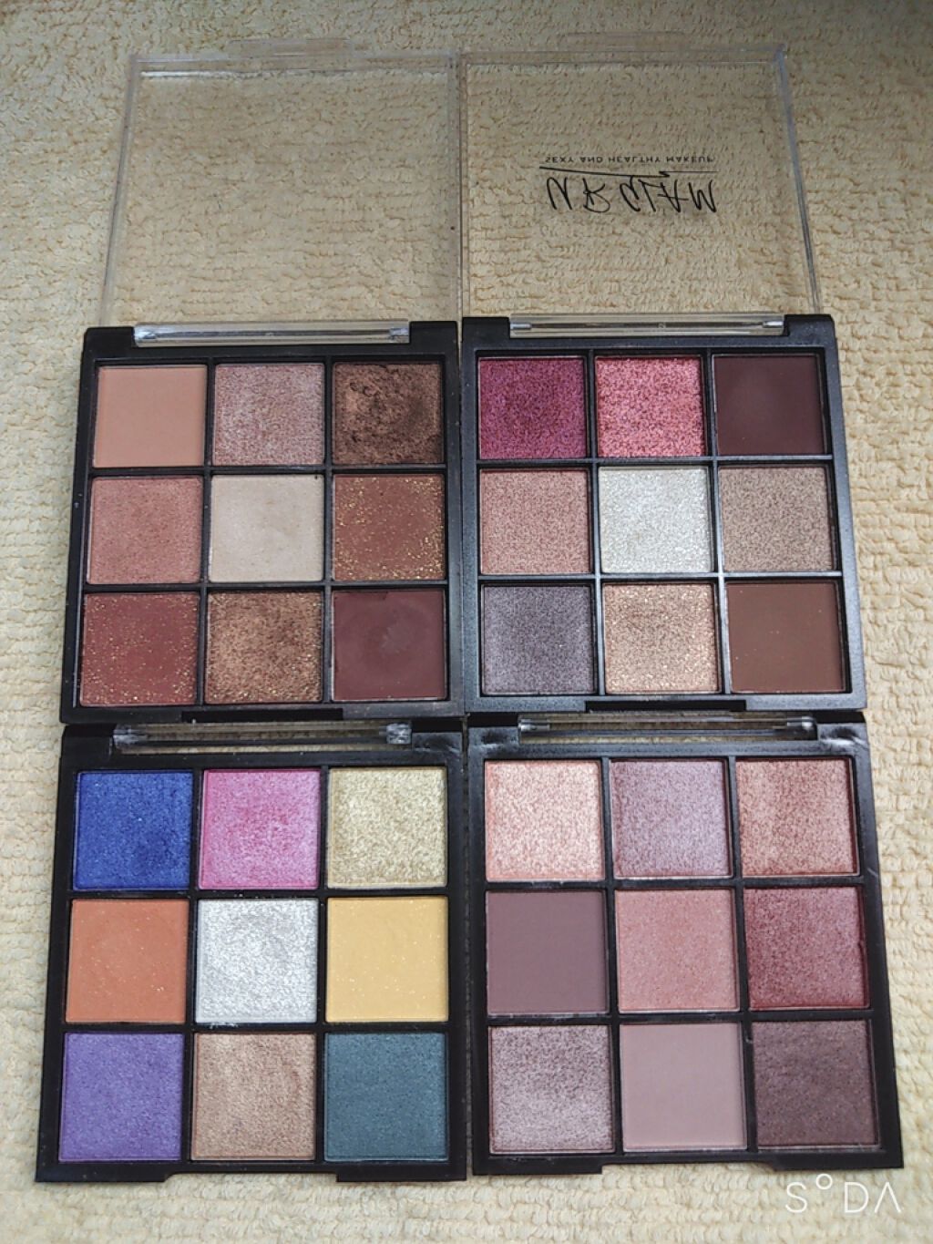 UR GLAM　BLOOMING EYE COLOR PALETTE/U R GLAM/アイシャドウパレットを使ったクチコミ（2枚目）