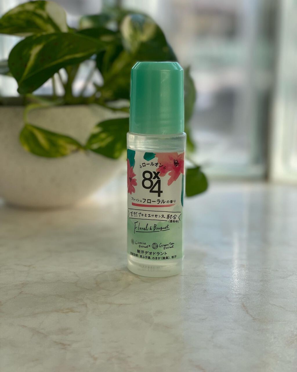 ロールオン フレッシュフローラルの香り/8x4/デオドラント・制汗剤を使ったクチコミ(1枚目)