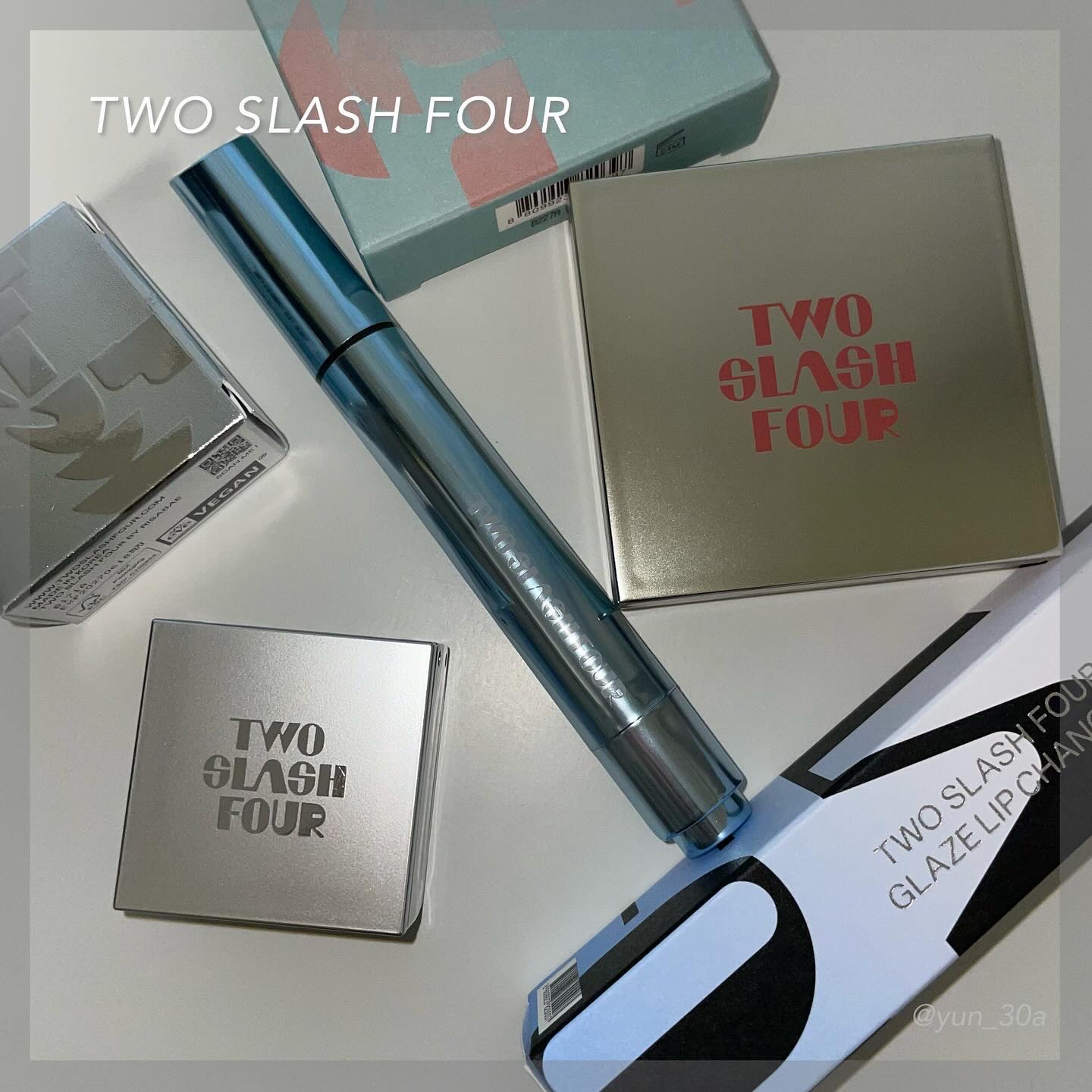 ストロビングフェイスキューブ/TWO SLASH FOUR/ハイライトを使ったクチコミ（1枚目）