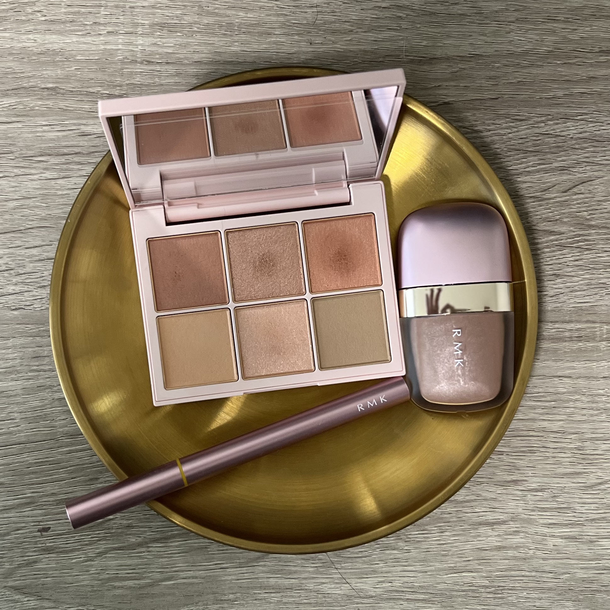 RMK ザ ピンク ハイ リクイドアイライナー  01 ハイパー レモン/RMK/リキッドアイライナーを使ったクチコミ（1枚目）