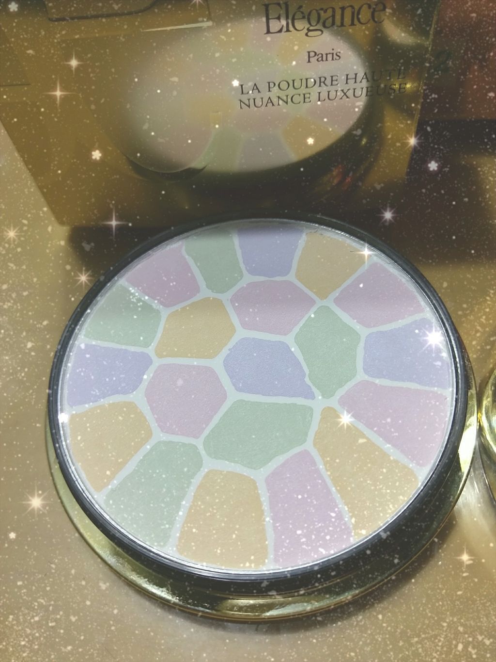 無印良品 灰リス毛・フェイスブラシ・175mmのクチコミ「こちらでも評価の高い
エレガンスのプードル！
ついに購入してしまいました🤣🤣🤣

ずっとお粉も.....」（1枚目）