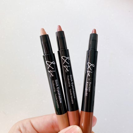 スティックアイシャドウ 【コラボカラー】ダスティブラウン/&be/スティックアイシャドウを使ったクチコミ(1枚目)