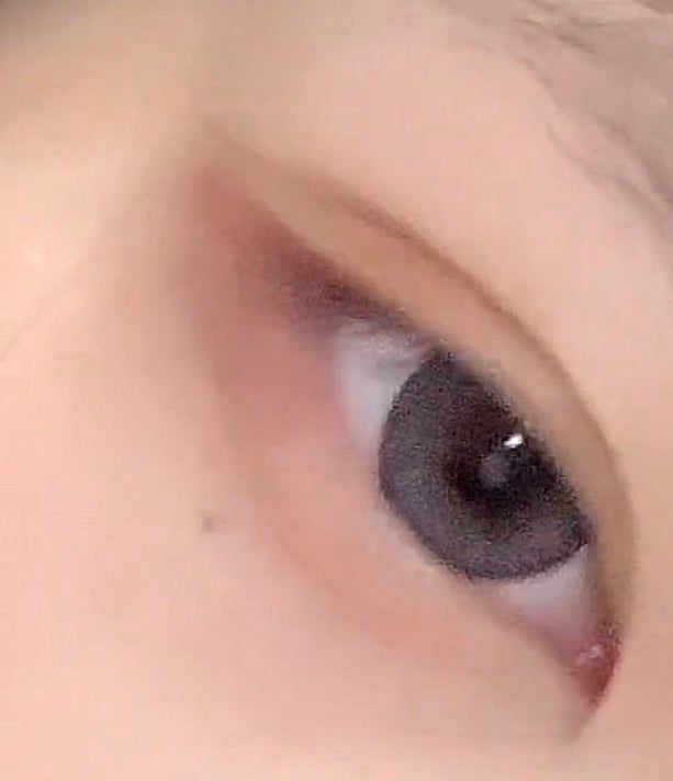 𖦹 ̫ 𖦹 on LIPS 「こんな目の色になりたいならこれ買うしか他なし!!!!その商品が..」(2枚目)