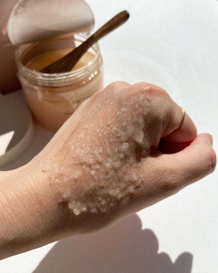 ソルトボディスクラブマグノリア&サンダルウッド/AROMATICA/ボディスクラブを使ったクチコミ(5枚目)