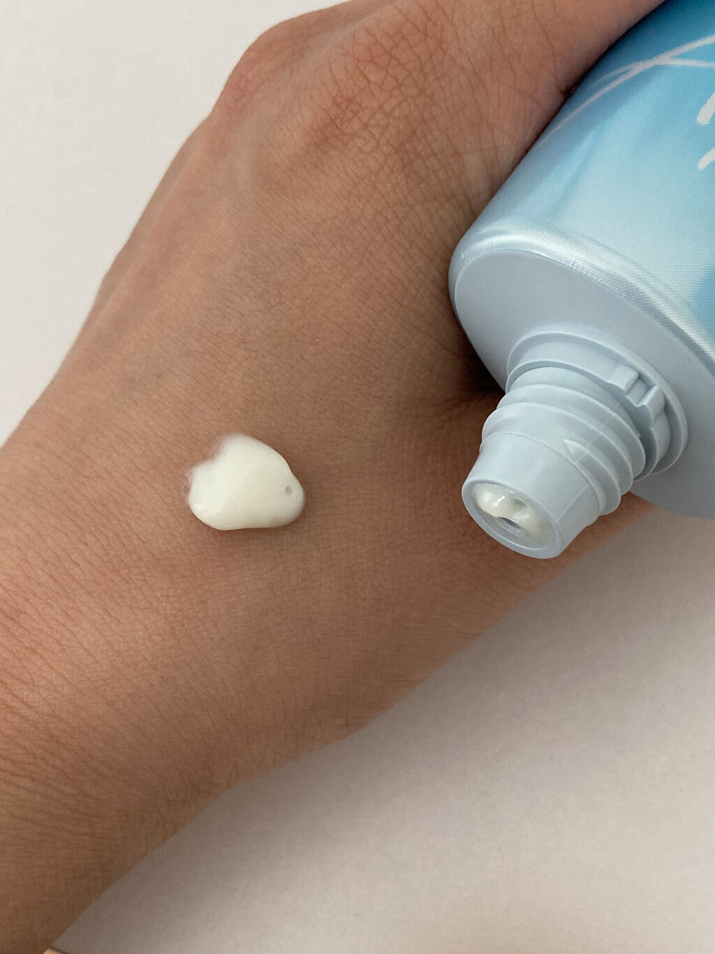 ビオレUV アクアリッチウォータリーエッセンス/ビオレ/日焼け止め・UVケアを使ったクチコミ（2枚目）