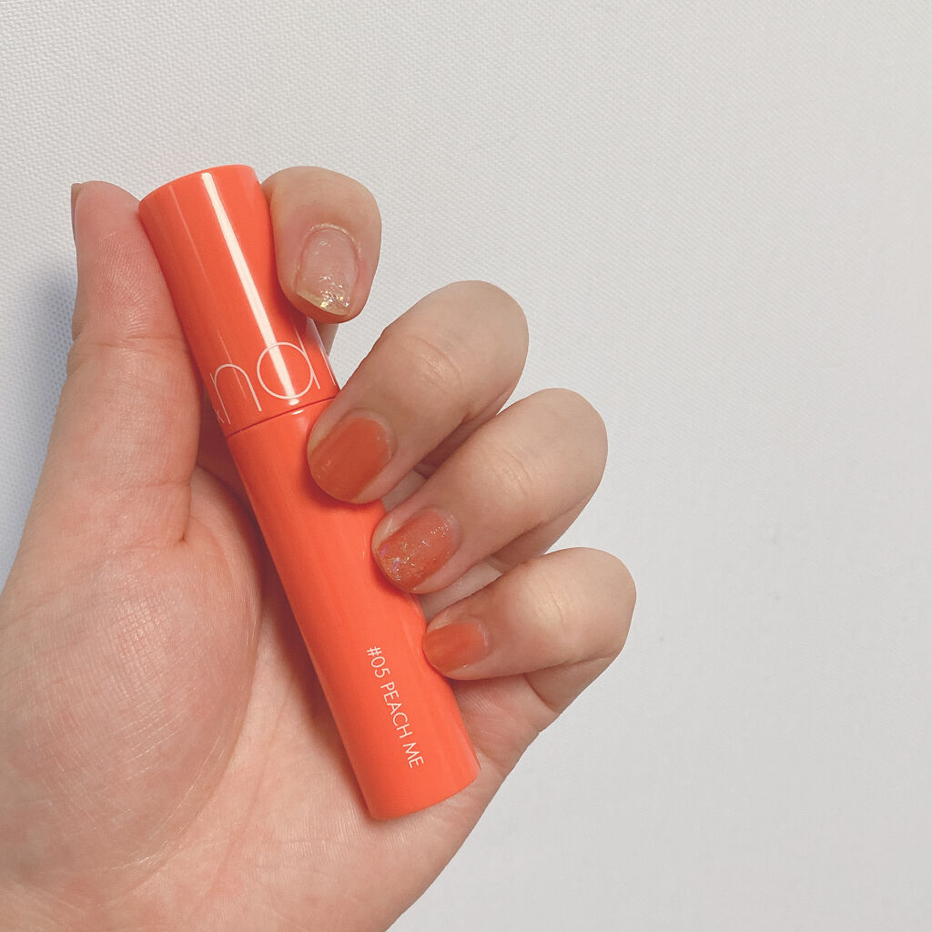 ジューシーラスティングティント/rom&nd/リップティントを使ったクチコミ（2枚目）