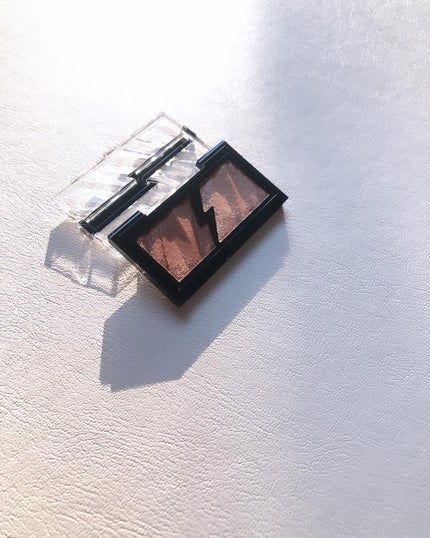 エレクトリックショックアイズ /KATE/アイシャドウパレットを使ったクチコミ(2枚目)