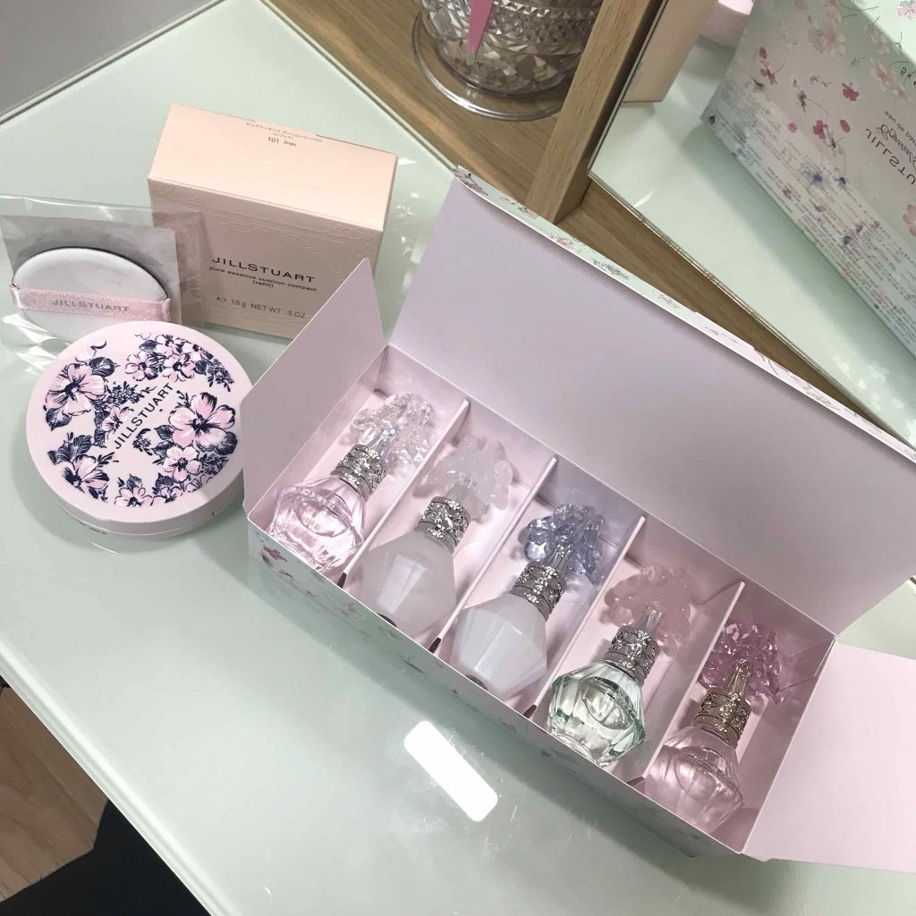 クリスタルブルーム オードパルファン セレクション/JILL STUART/香水(レディース)を使ったクチコミ（1枚目）