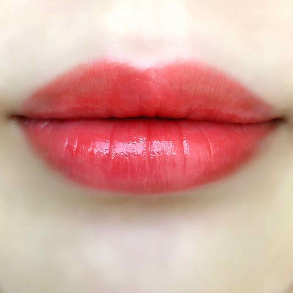 ウォータリーシアー リップスティック/Laka/口紅を使ったクチコミ（2枚目）