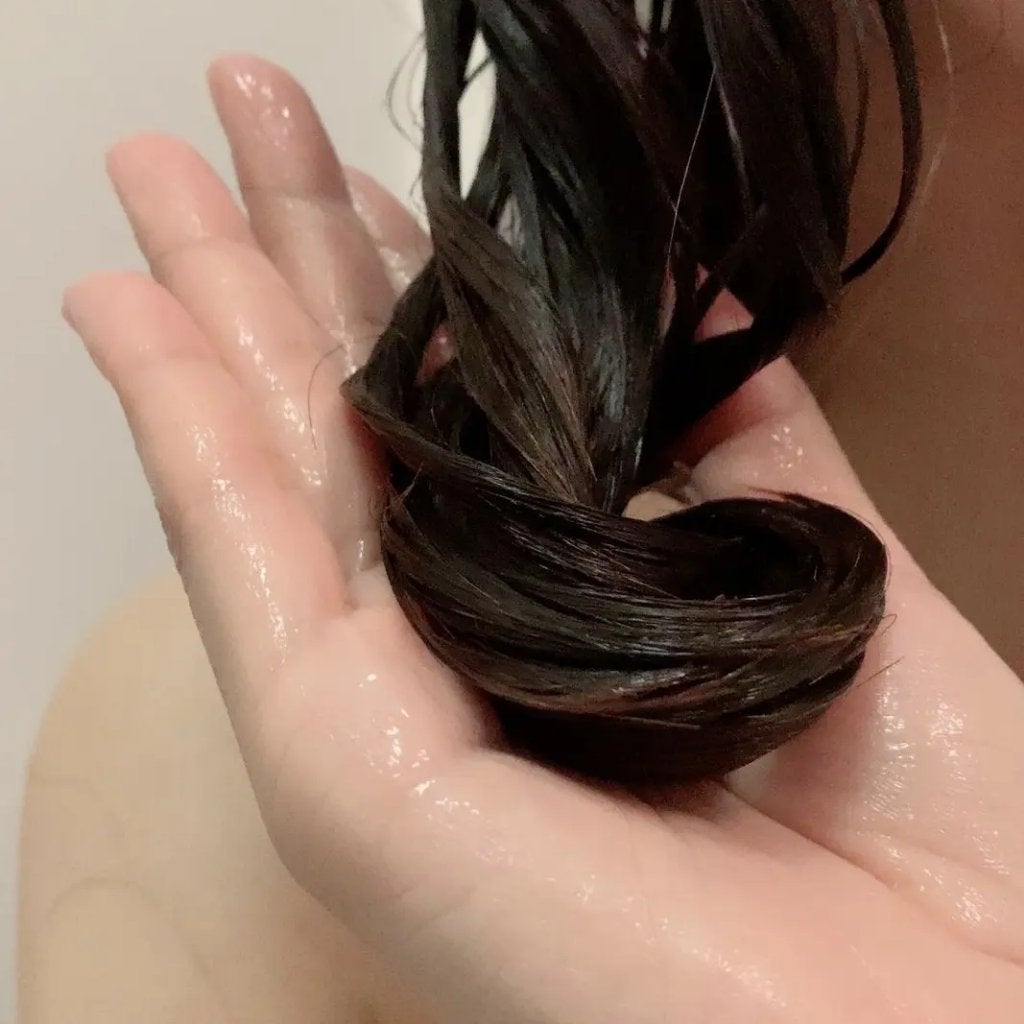 ザビューティ うるツヤチャージヘアパック/エッセンシャル/ヘアマスク・ヘアパックを使ったクチコミ(6枚目)