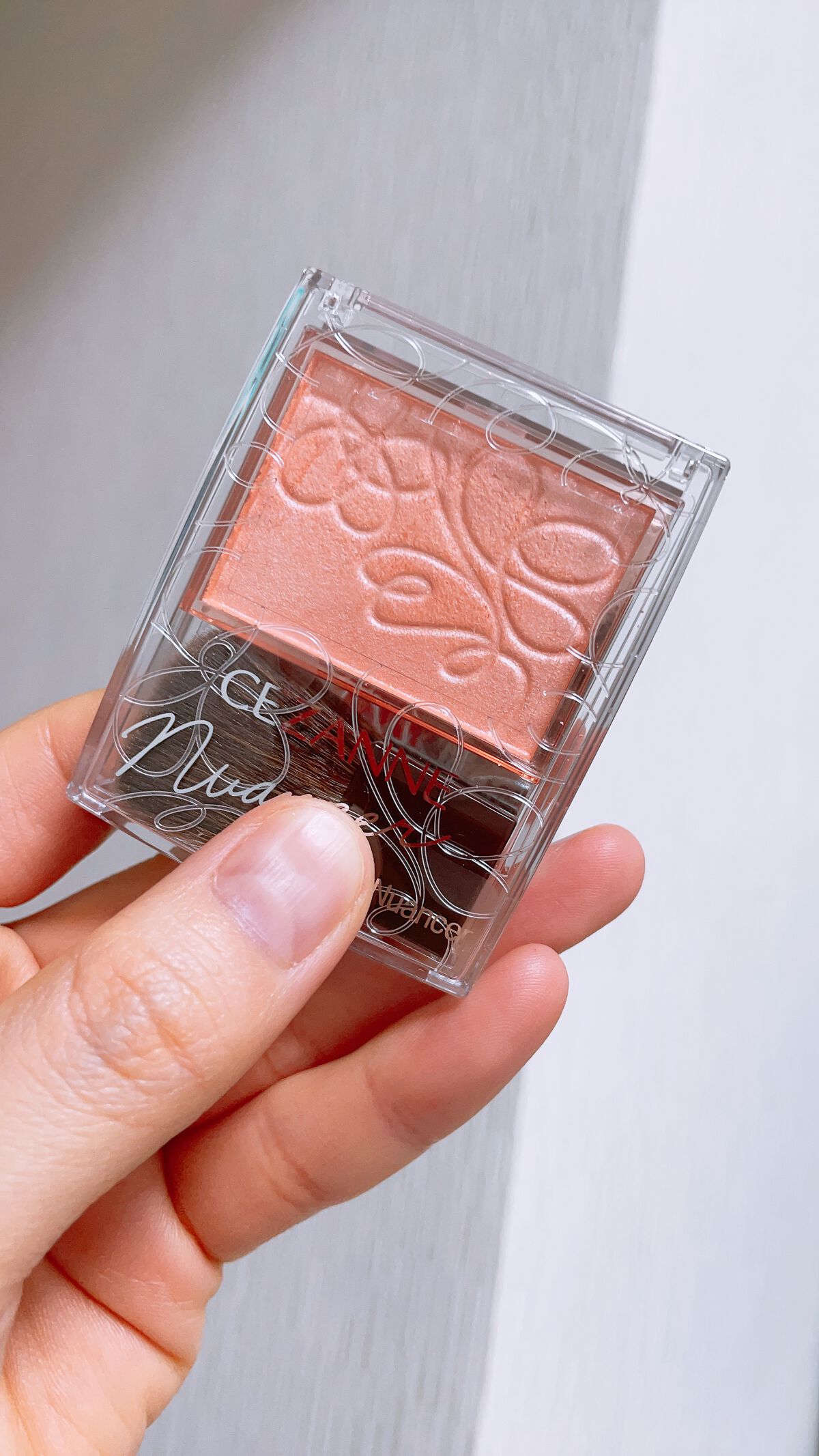 パールグロウニュアンサー/CEZANNE/パウダーハイライトを使ったクチコミ（1枚目）