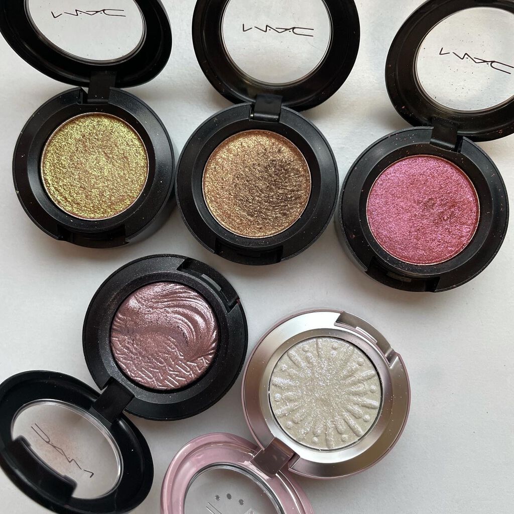 ダズルシャドウ ダズル スタイル/M・A・C/単色アイシャドウを使ったクチコミ（3枚目）