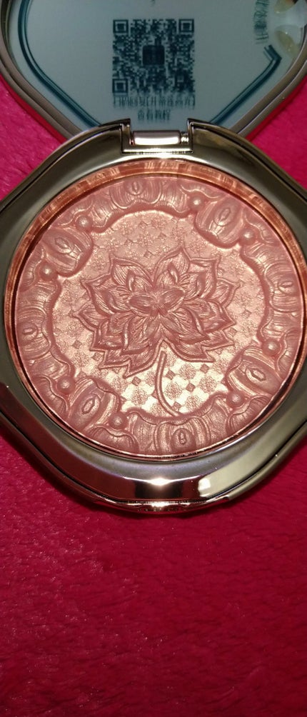 双蓮彫刻ハイライト/花西子/パウダーハイライトを使ったクチコミ(6枚目)